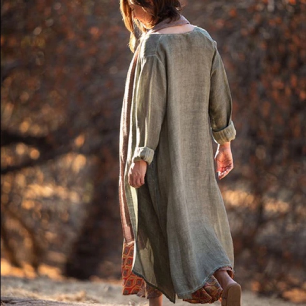 Dolma linen duster made in India